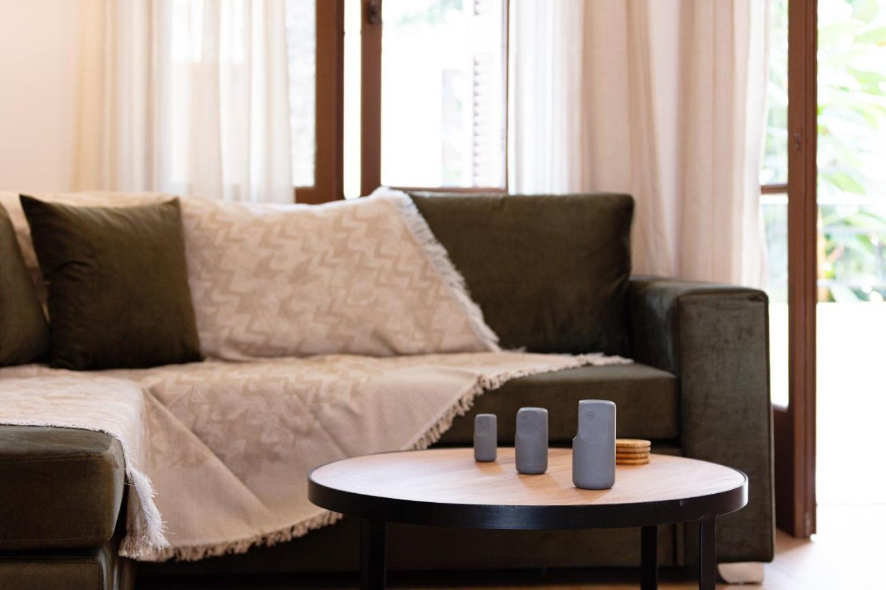 Lilys Apartments Rethymno  ภายนอก รูปภาพ