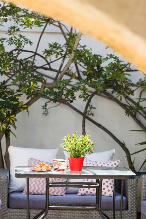 Lilys Apartments Rethymno  ภายนอก รูปภาพ